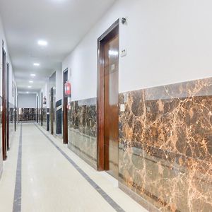 Collection O Mahipalpur Near Airport Formerly Jindal Palace